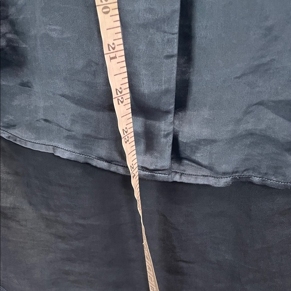 Theory Button-Down Blouse - Picture 6 of 6